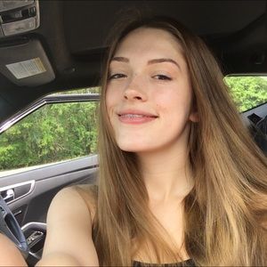 Meet your Posher, Ember